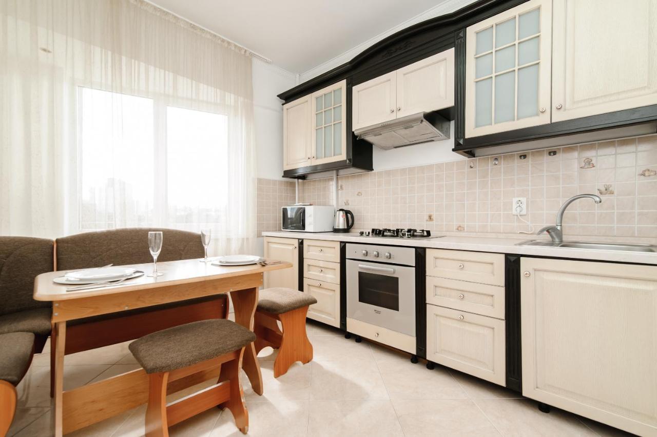 Era Rent Apartments Chisinau Ngoại thất bức ảnh